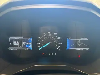 Ford Edge 2022 AWD Titanium 4dr Crossover