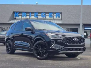 Ford Escape 2023 AWD ST-Line Elite 4dr SUV