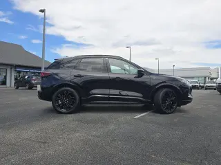 Ford Escape 2023 AWD ST-Line Elite 4dr SUV