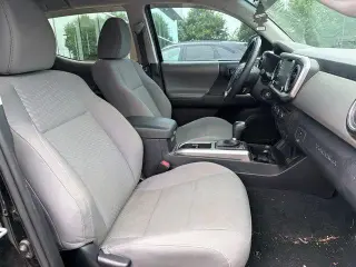 Toyota Tacoma 2020 4x2 SR5 4dr Double Cab 5.0 ft SB