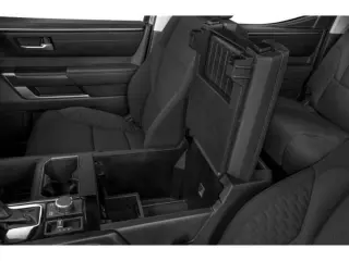 Toyota Tundra 2023 4x4 SR5 4dr CrewMax Cab Pickup SB