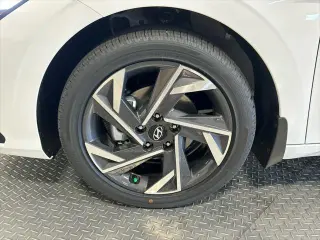 Hyundai ELANTRA Hybrid 2025 SEL Sport 4dr Sedan