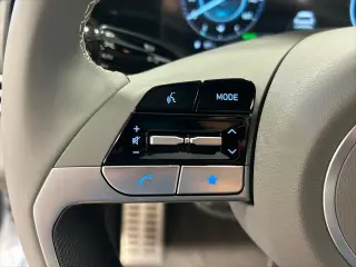 Hyundai ELANTRA Hybrid 2025 SEL Sport 4dr Sedan