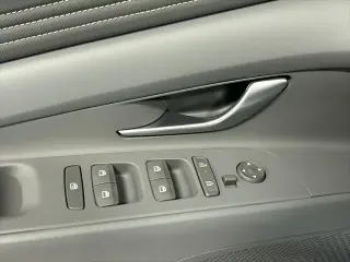 Hyundai ELANTRA Hybrid 2025 SEL Sport 4dr Sedan