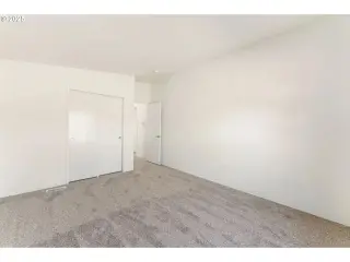 Propiedad en alquiler con 2 habitaciones y 2 baños en Salem
