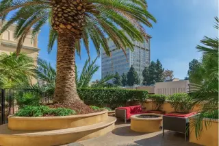 Luxury 1 bed/bath - Private