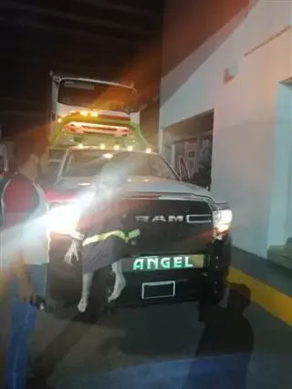 GRÚAS ANGEL SANTOYO