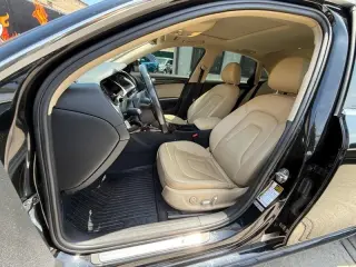 2015 Audi A4 2.0T Sedan quattro Tiptronic