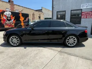 2015 Audi A4 2.0T Sedan quattro Tiptronic