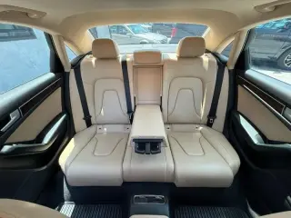 2015 Audi A4 2.0T Sedan quattro Tiptronic