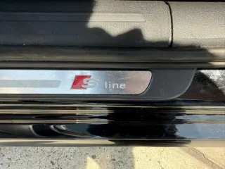2015 Audi A4 2.0T Sedan quattro Tiptronic