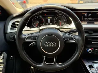 2015 Audi A4 2.0T Sedan quattro Tiptronic