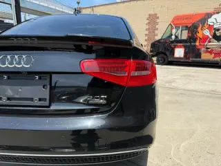 2015 Audi A4 2.0T Sedan quattro Tiptronic