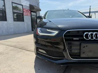2015 Audi A4 2.0T Sedan quattro Tiptronic