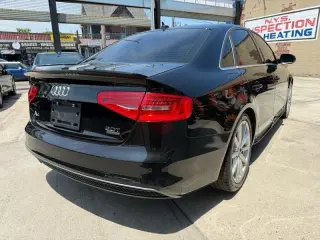 2015 Audi A4 2.0T Sedan quattro Tiptronic