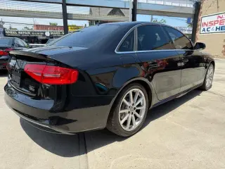 2015 Audi A4 2.0T Sedan quattro Tiptronic