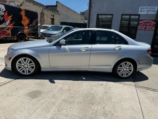 2009 Mercedes-Benz C-Class C300 4MATIC Luxury Sedan