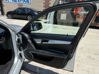 2009 Mercedes-Benz C-Class C300 4MATIC Luxury Sedan