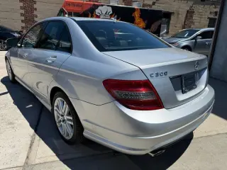 2009 Mercedes-Benz C-Class C300 4MATIC Luxury Sedan