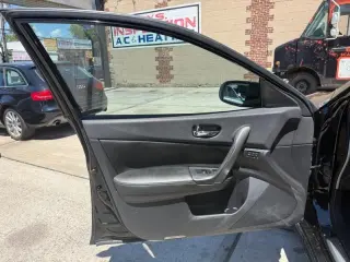 2013 Nissan Maxima SV