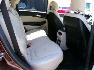 Ford Edge 2019 AWD Titanium 4dr Crossover
