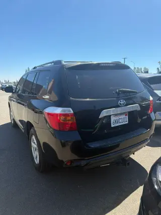 Toyota Highlander 2010 AWD SE 4dr SUV