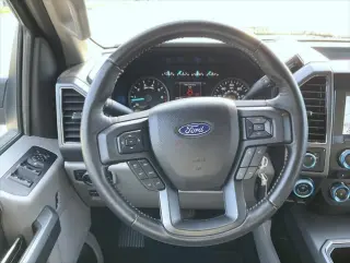 Ford F-150 2018 4x4 XLT 4dr SuperCrew 5.5 ft. SB