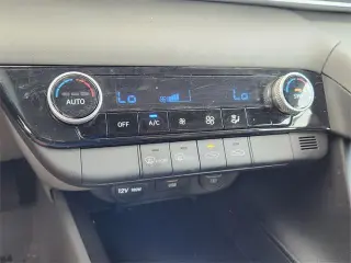 Hyundai ELANTRA 2022 SEL 4dr Sedan