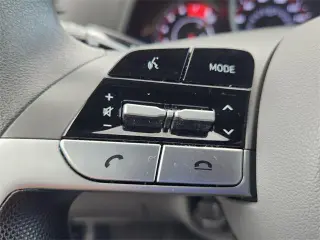 Hyundai ELANTRA 2022 SEL 4dr Sedan