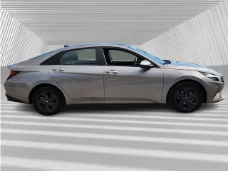 Hyundai ELANTRA 2022 SEL 4dr Sedan