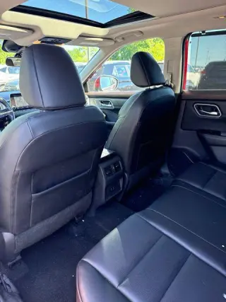 Nissan Rogue 2021 AWD SV 4dr Crossover