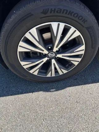 Nissan Rogue 2021 AWD SV 4dr Crossover