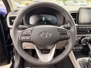 Hyundai VENUE 2026 SEL 4dr Crossover
