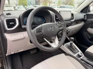 Hyundai VENUE 2026 SEL 4dr Crossover