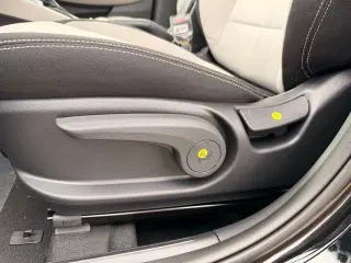 Hyundai VENUE 2026 SEL 4dr Crossover