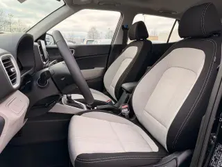 Hyundai VENUE 2026 SEL 4dr Crossover