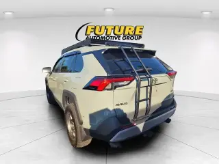 Toyota RAV4 2022 AWD Adventure 4dr SUV