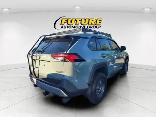 Toyota RAV4 2022 AWD Adventure 4dr SUV