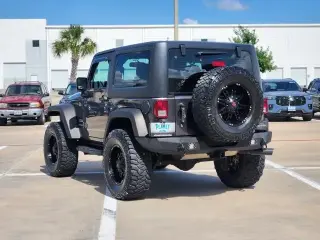 Jeep Wrangler 2017 4x4 Sport 2dr SUV
