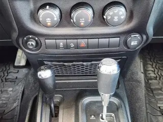Jeep Wrangler 2017 4x4 Sport 2dr SUV