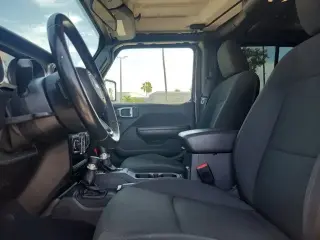 Jeep Wrangler Unlimited 2020 4x4 Willys Sport 4dr SUV