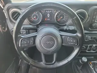Jeep Wrangler Unlimited 2020 4x4 Willys Sport 4dr SUV