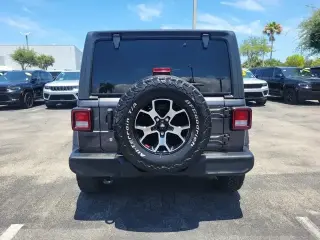 Jeep Wrangler Unlimited 2020 4x4 Willys Sport 4dr SUV