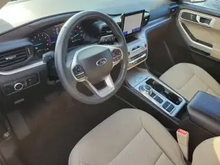 Ford Explorer 2024 XLT 4dr SUV