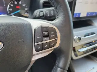 Ford Explorer 2024 XLT 4dr SUV
