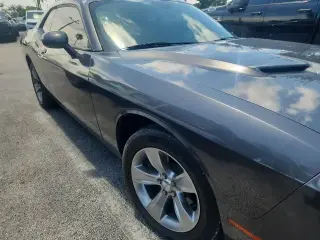 Dodge Challenger 2019 SXT 2dr Coupe
