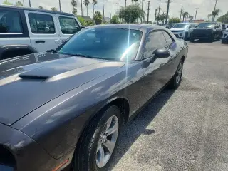 Dodge Challenger 2019 SXT 2dr Coupe
