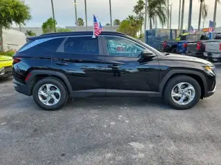 Hyundai TUCSON 2024 SEL Fleet 4dr SUV