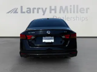 Nissan Altima 2022 2.5 SV 4dr Sedan