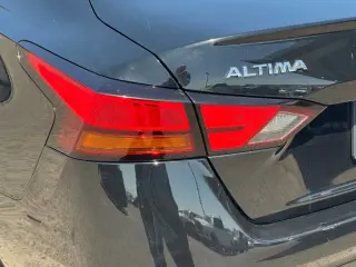 Nissan Altima 2022 2.5 SV 4dr Sedan